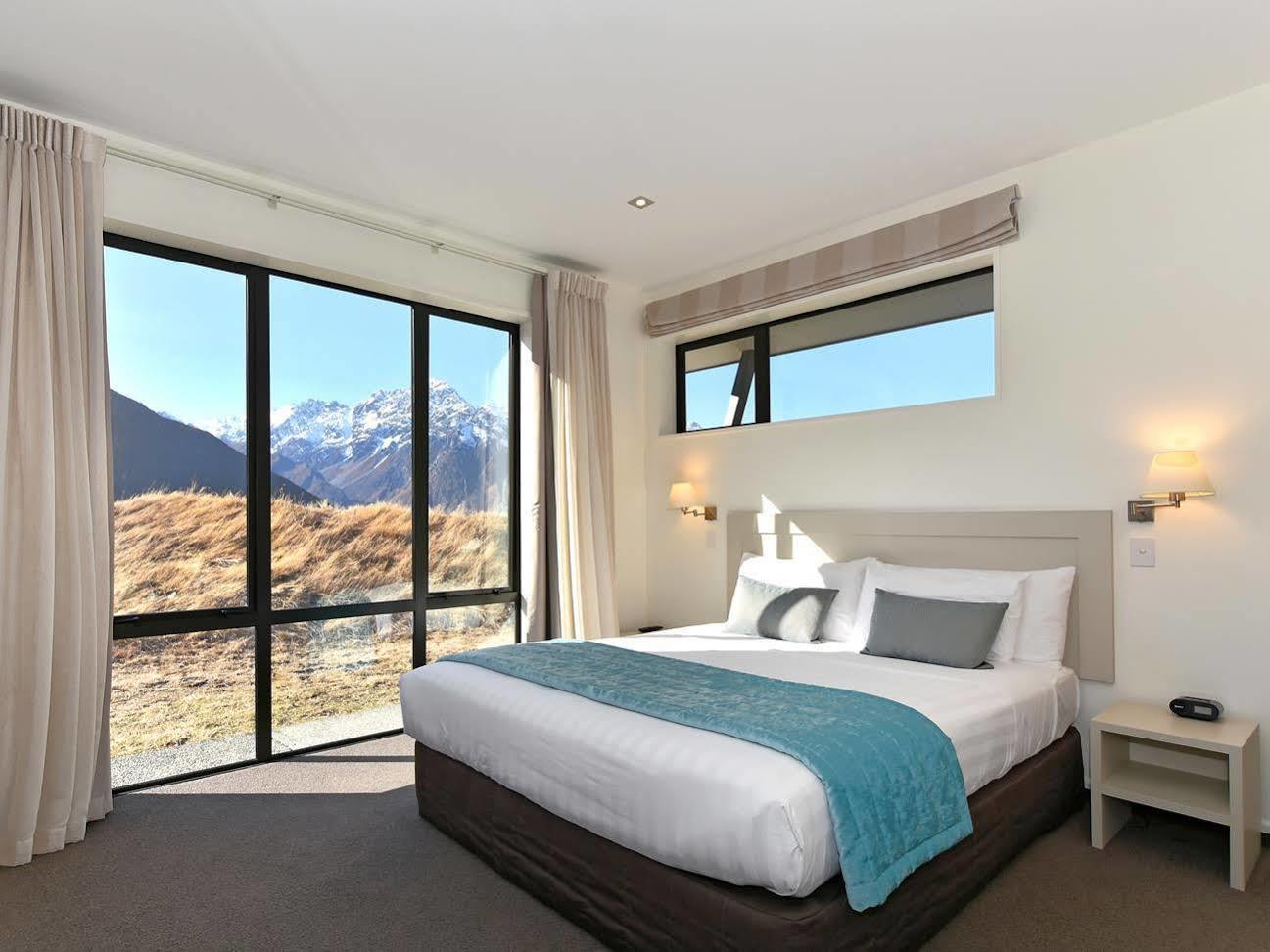 Aoraki Court Motel Aoraki / Mount Cook Екстериор снимка