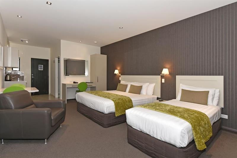 Aoraki Court Motel Aoraki / Mount Cook Екстериор снимка